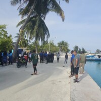 people at the harbor area of Thimarafushi